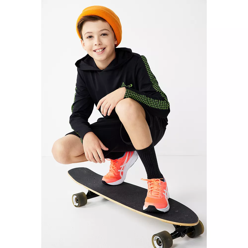 Boys 8-20 Tek Gear® Ultrasoft Fleece Shorts In Regular & Husky 4 Boys 8-20 Tek Gear® Ultrasoft Fleece Shorts In Regular & Husky - Image 2