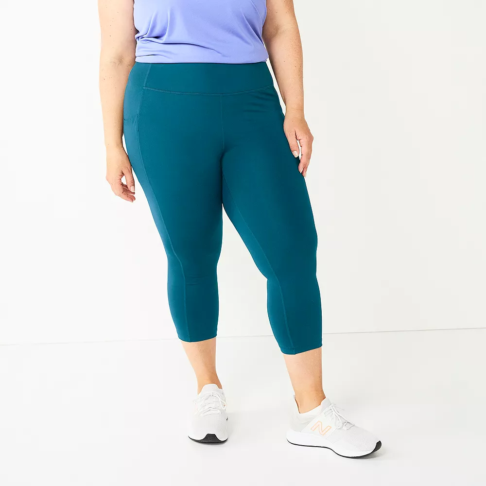 Plus Size Tek Gear® Ultrastretch Pocket High-Waisted Capri Leggings 3 Plus Size Tek Gear® Ultrastretch Pocket High-Waisted Capri Leggings