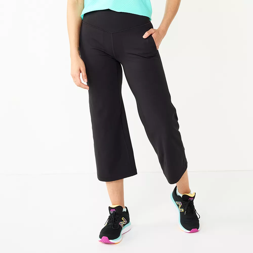 Women's Tek Gear® Ultrastretch Wide Leg Crop Pant 3 Women's Tek Gear® Ultrastretch Wide Leg Crop Pant
