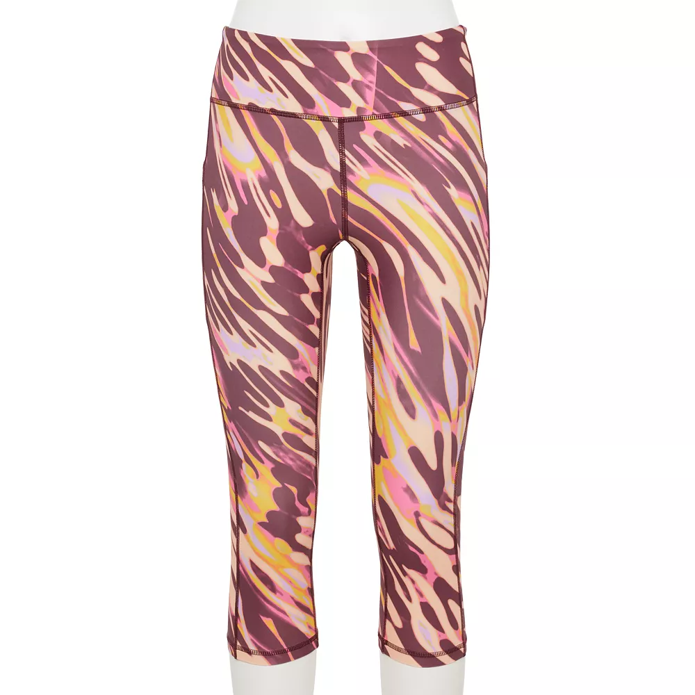 Petite Tek Gear® Ultrastretch Pocket High-Waisted Capri Leggings 3 Petite Tek Gear® Ultrastretch Pocket High-Waisted Capri Leggings